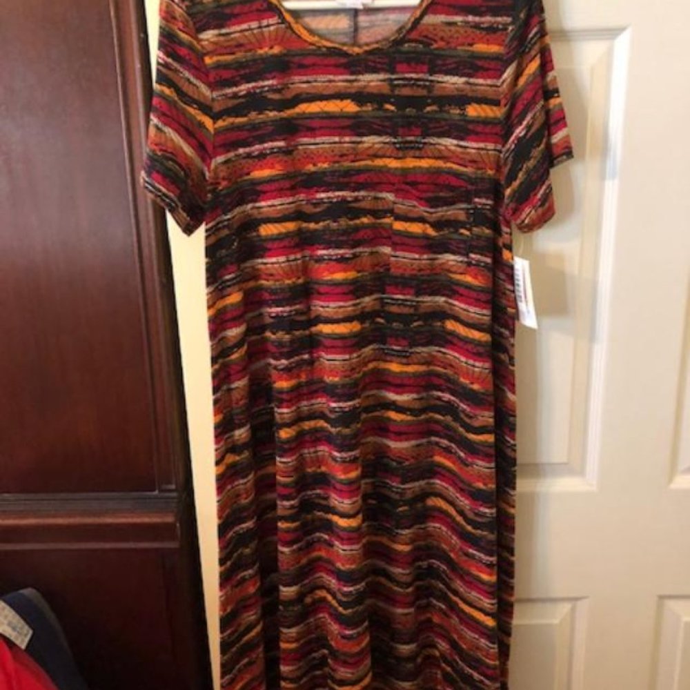 LuLaRoe Carly L